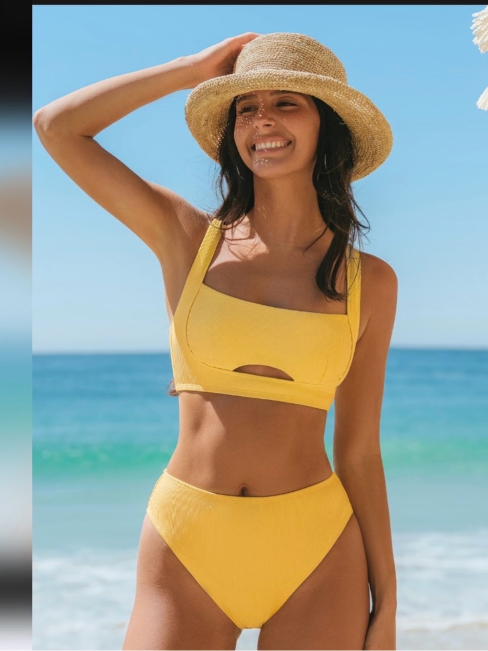 Cupshe Bubblegum Rush
Yellow Bikini Top